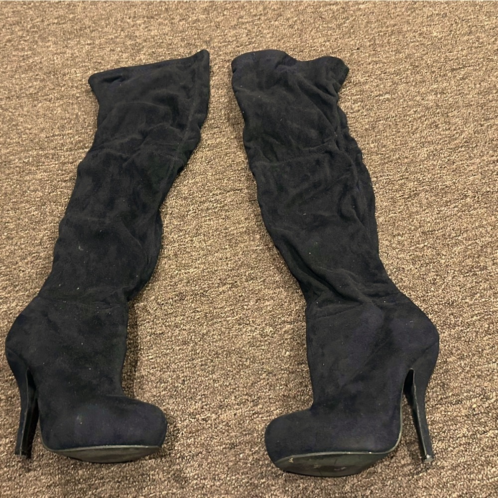 Black Over-the-Knee Heeled Boots - Women's Fashion Boot